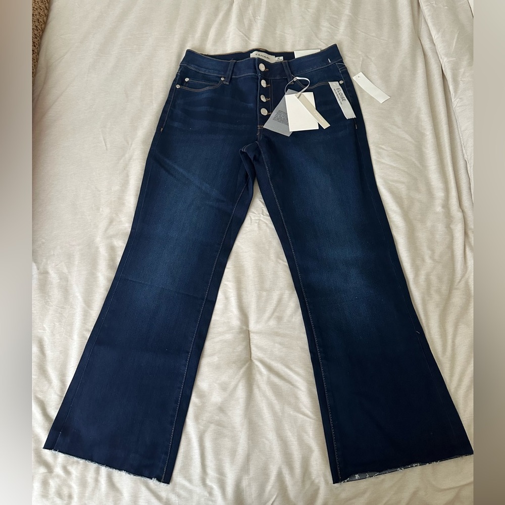 Ladies Tahari petite dark wash jeans sz 8 p